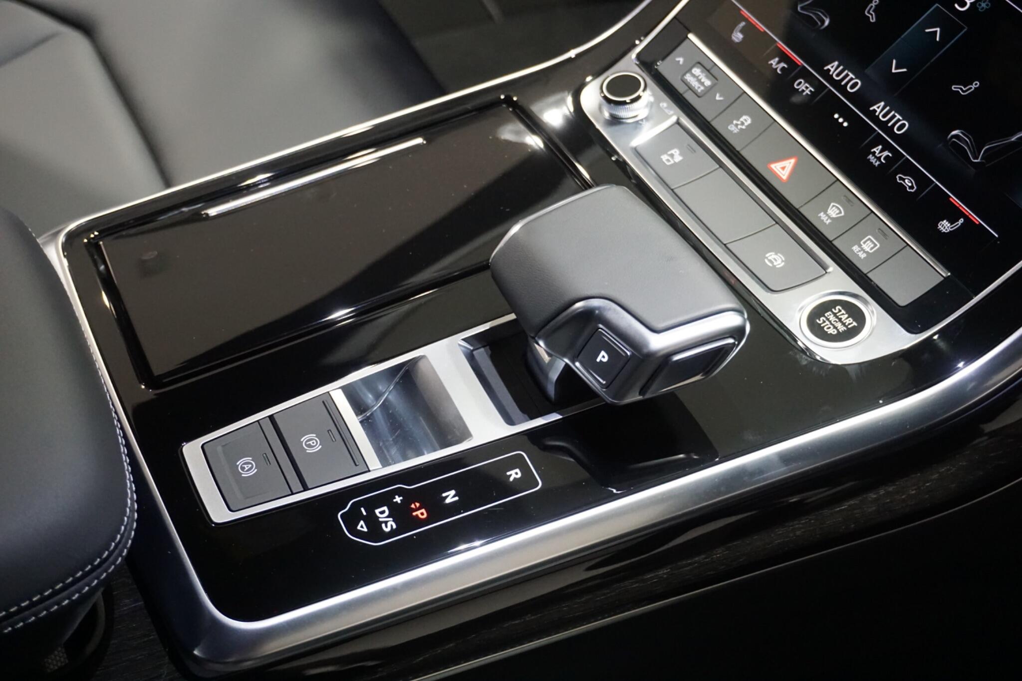 Audi Q7 3.0 TFSI V6 55 Black Edition SUV 5dr Petrol Tiptronic quattro Euro 6 (s/s) (340 ps)